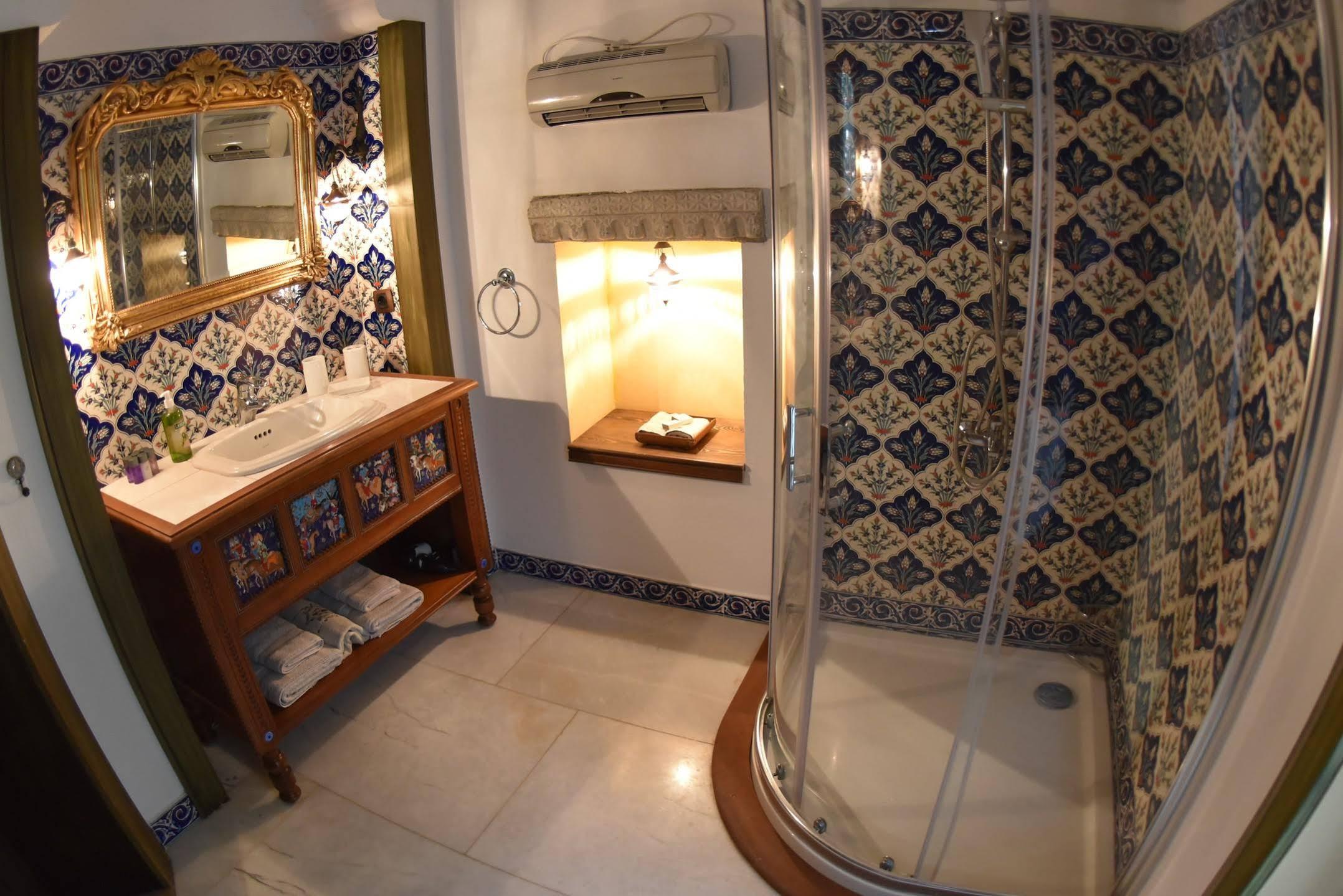 Villa Oliva Butik Hotel Konacik Buitenkant foto